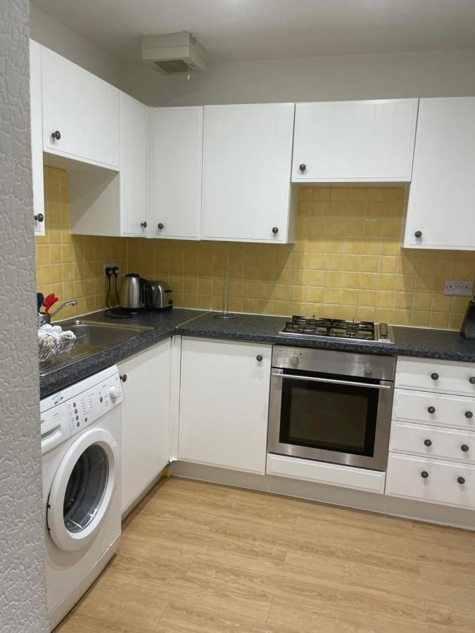 Fantastic Location 10 Mins To Princes Street- 15 To Royal Mile- Main Door-Patio Edinburgh Exterior foto